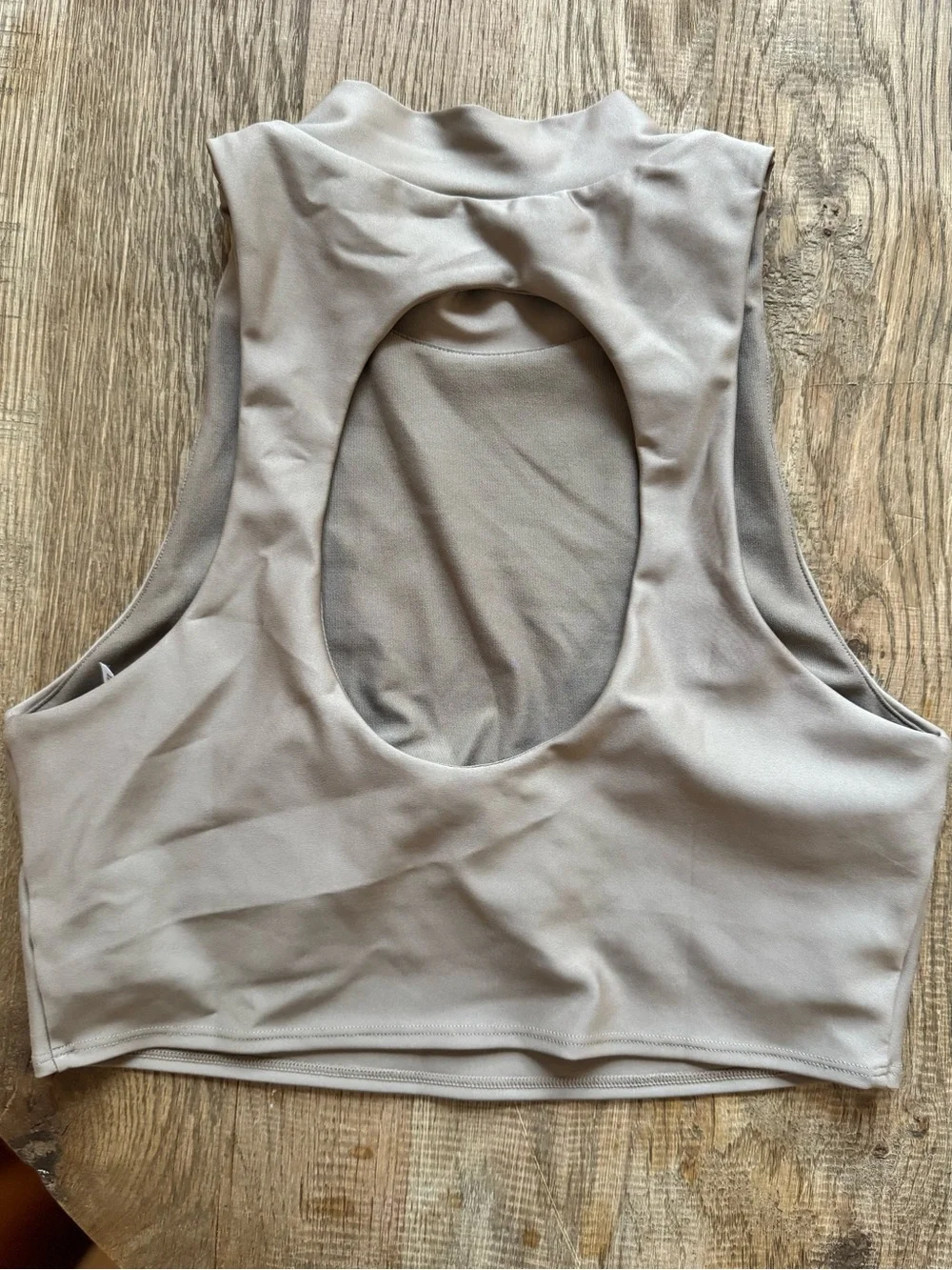 NBW ALO Yoga High Neck Cropped Tank Top in Taupe